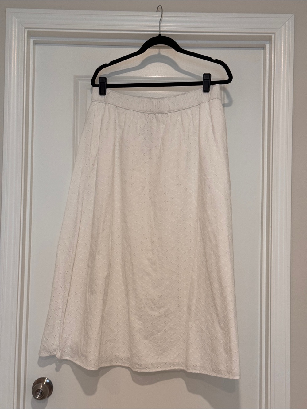 LOFT White Eyelet A-Line Skirt